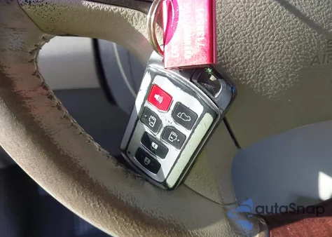 2011 Toyota Sienna Limited V6 z USA, uszkodzony, nr VIN 5TDYK3DC8BS013422